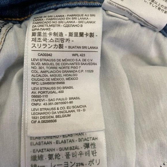 Levi’s boyfriend crop size 31 runs large 36 Waist - Picture 11 of 11